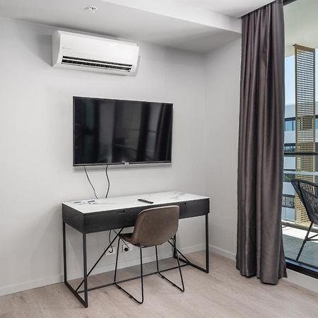Oros Hotel And Apartments Oakleigh Exterior foto